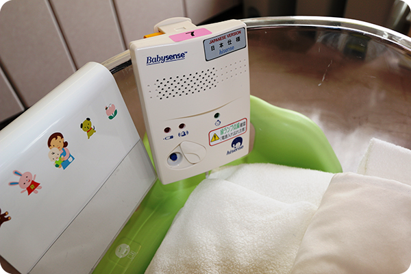 入院中の赤ちゃんの管理・検査 – 塩塚産婦人科 | 神奈川県 厚木の産婦